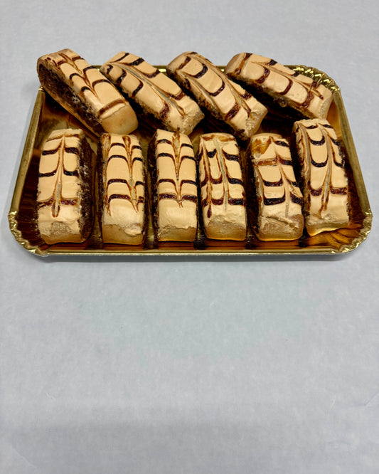 10 biscotti amarena